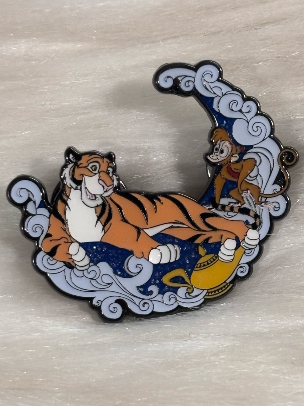 Loungefly Disney Sidekick Moon Mystery Pin Abu & Rajah Aladdin